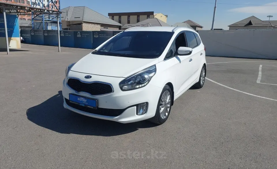 2013 Kia Carens