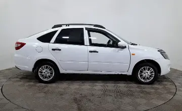 LADA (ВАЗ) Granta 2015 года за 1 990 000 тг. в Астана фото 4