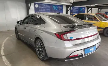 Hyundai Sonata 2020 года за 11 710 000 тг. в Астана фото 4