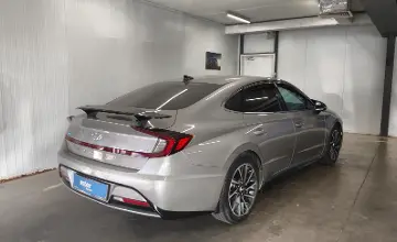 Hyundai Sonata 2020 года за 11 710 000 тг. в Астана фото 3