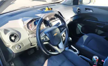 Chevrolet Aveo 2013 года за 2 990 000 тг. в Астана фото 5