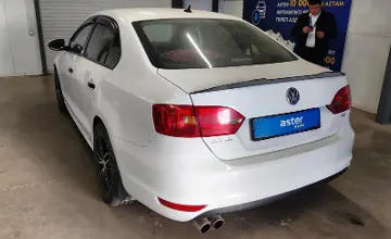 Volkswagen Jetta 2014 года за 4 490 000 тг. в Астана фото 4
