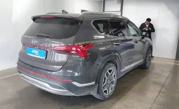Hyundai Santa Fe 2022 года за 13 490 000 тг. в Астана фото 3