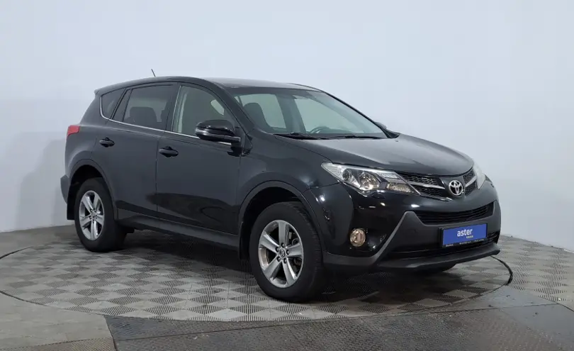 Toyota RAV4 2015 года за 8 950 000 тг. в Астана фото 3