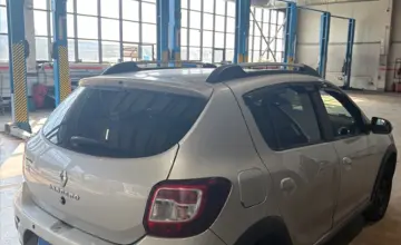 Renault Sandero 2018 года за 5 300 000 тг. в Караганда