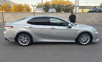 Toyota Camry 2019 года за 14 000 000 тг. в Шымкент фото 4