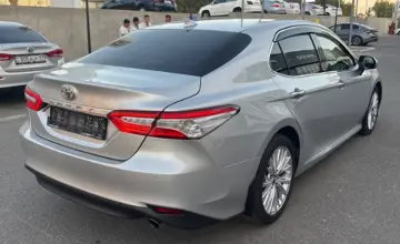 Toyota Camry 2019 года за 14 000 000 тг. в Шымкент
