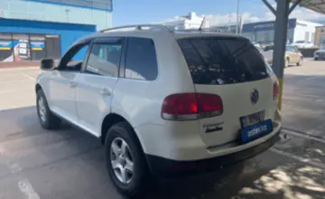 Volkswagen Touareg 2006 года за 4 000 000 тг. в Алматы фото 4