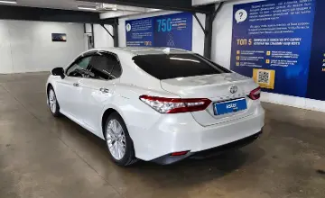 Toyota Camry 2019 года за 13 500 000 тг. в Астана фото 4