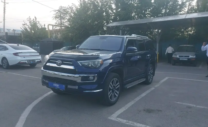 Toyota 4Runner 2017 года за 17 000 000 тг. в Алматы