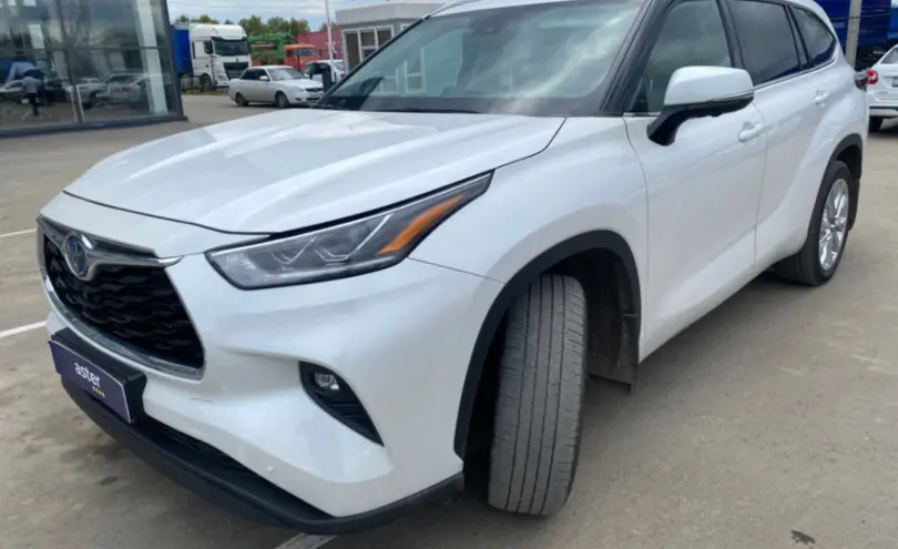 Toyota Highlander 2024 года за 27 000 000 тг. в Петропавловск