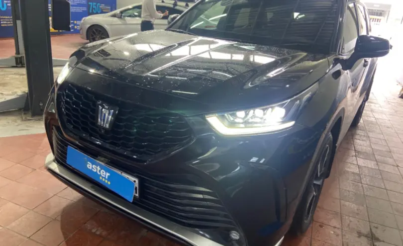 Toyota Crown Kluger 2022 года за 24 000 000 тг. в Астана