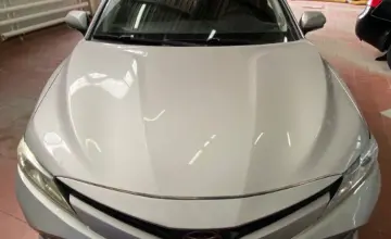 Toyota Camry 2018 года за 11 000 000 тг. в Астана фото 2