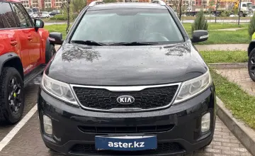 Kia Sorento 2012 года за 7 500 000 тг. в Астана фото 2