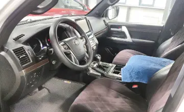Toyota Land Cruiser 2017 года за 35 000 000 тг. в Астана фото 5