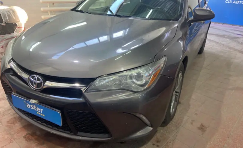 Toyota Camry 2017 года за 9 000 000 тг. в Астана