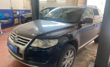 Volkswagen Touareg 2009 года за 5 500 000 тг. в Астана фото 1