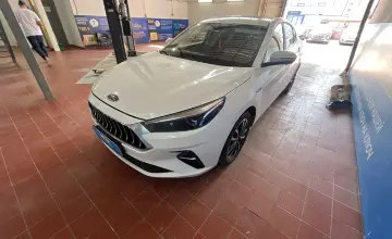 JAC J7 2023 года за 5 900 000 тг. в Астана фото 1