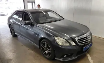 Mercedes-Benz E-Класс 2010 года за 9 000 000 тг. в Астана фото 2
