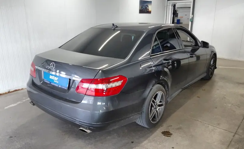 Mercedes-Benz E-Класс 2010 года за 9 000 000 тг. в Астана фото 3
