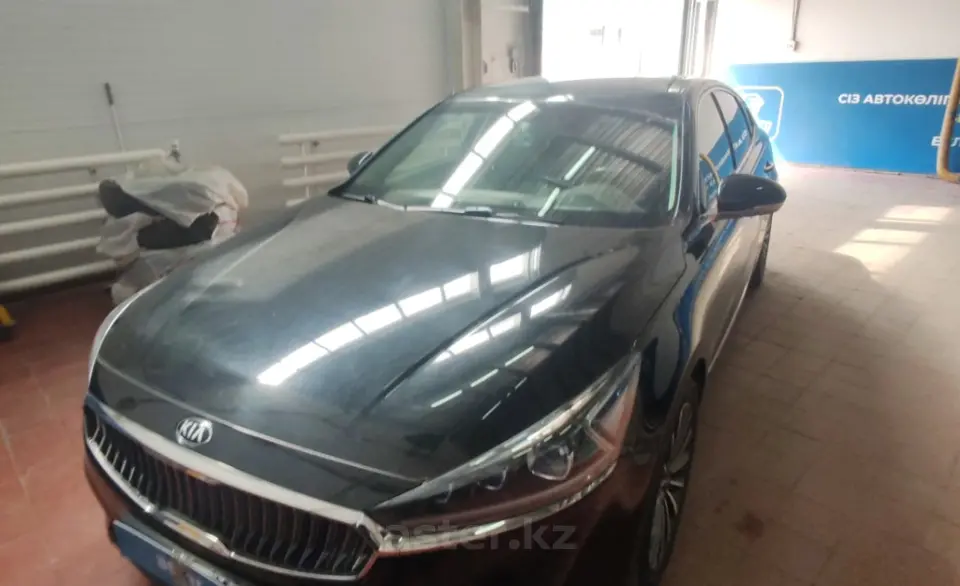 Kia K7 2018 года за 11 000 000 тг. в Астана
