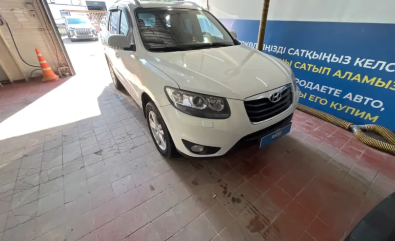 Hyundai Santa Fe 2011 года за 7 900 000 тг. в Астана фото 3