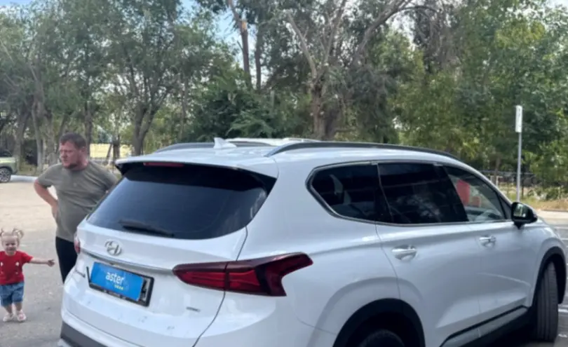 Hyundai Santa Fe 2019 года за 11 700 000 тг. в Актюбинская область