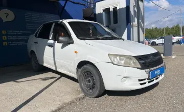 LADA (ВАЗ) Granta 2014 года за 2 000 000 тг. в Усть-Каменогорск фото 3