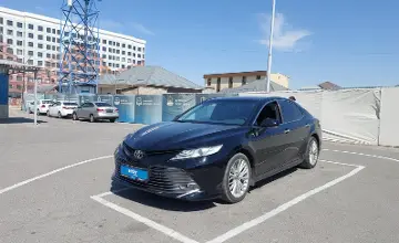 Toyota Camry 2018 года за 13 000 000 тг. в Шымкент фото 1