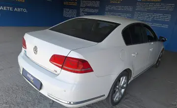 Volkswagen Passat 2014 года за 4 500 000 тг. в Алматы