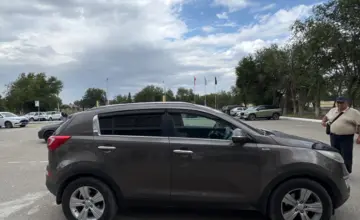 Kia Sportage 2013 года за 9 000 000 тг. в Актобе фото 4