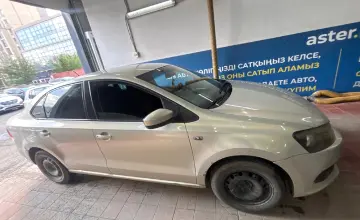 Volkswagen Polo 2012 года за 2 800 000 тг. в Астана фото 4