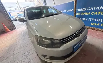 Volkswagen Polo 2012 года за 2 800 000 тг. в Астана фото 3