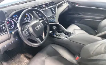 Toyota Camry 2018 года за 14 000 000 тг. в Астана фото 5