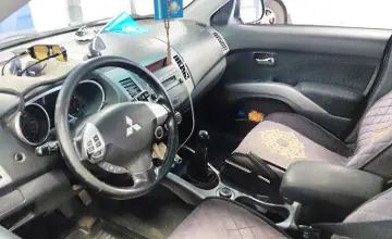 Mitsubishi Outlander 2008 года за 3 700 000 тг. в Астана фото 5
