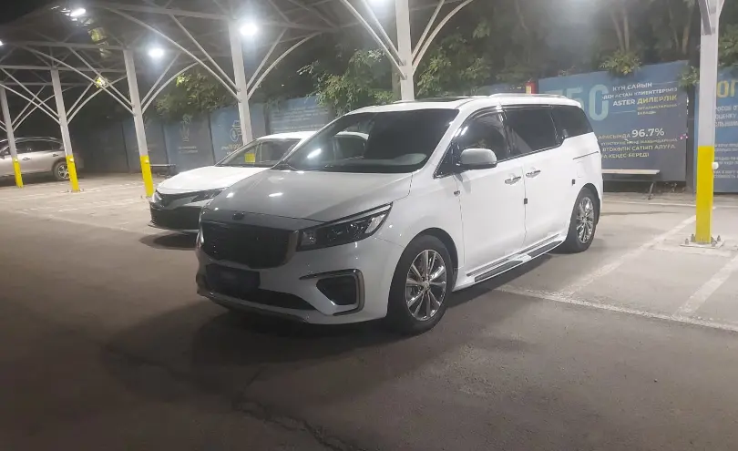 Kia Carnival 2019 года за 13 000 000 тг. в Алматы