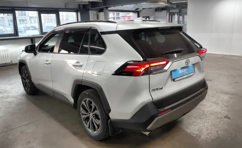 Toyota RAV4 2023 года за 14 000 000 тг. в Астана фото 4