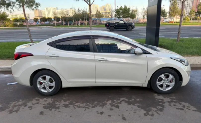 Hyundai Elantra 2013 года за 5 000 000 тг. в Астана фото 4