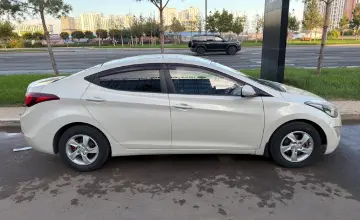 Hyundai Elantra 2013 года за 5 000 000 тг. в Астана фото 4