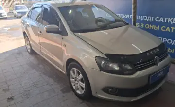 Volkswagen Polo 2011 года за 3 000 000 тг. в Астана фото 3