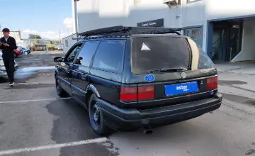Volkswagen Passat 1993 года за 1 500 000 тг. в Астана фото 4