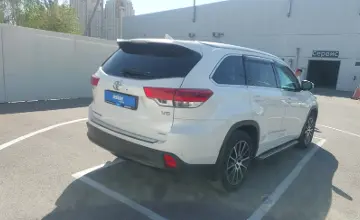 Toyota Highlander 2018 года за 19 500 000 тг. в Шымкент фото 3