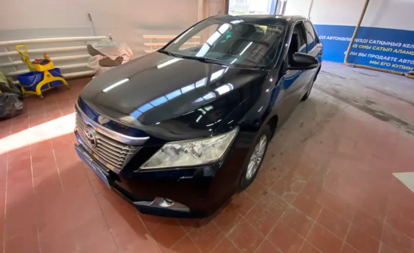Toyota Camry 2013 года за 7 300 000 тг. в Астана