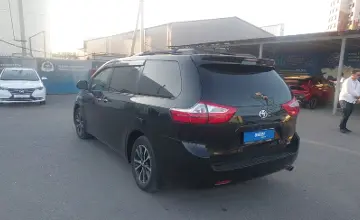 Toyota Sienna 2015 года за 11 000 000 тг. в Шымкент фото 4