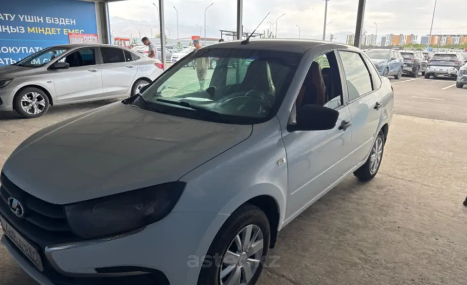 LADA (ВАЗ) Granta 2020 года за 3 000 000 тг. в Алматы