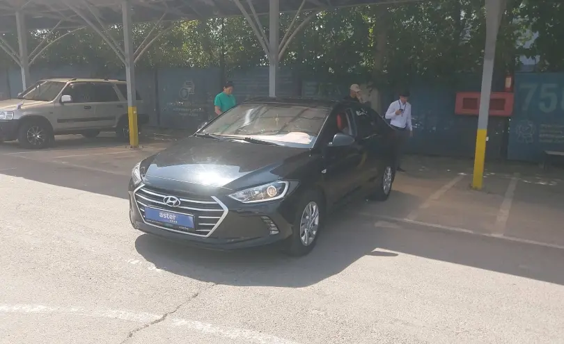 Hyundai Elantra 2018 года за 6 000 000 тг. в Алматы