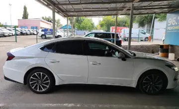 Hyundai Sonata 2020 года за 10 500 000 тг. в Алматы фото 4
