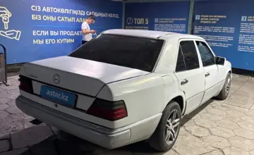 Mercedes-Benz E-Класс 1993 года за 1 200 000 тг. в Талдыкорган