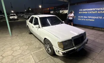 Mercedes-Benz E-Класс 1993 года за 1 200 000 тг. в Талдыкорган фото 3