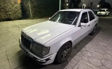 Mercedes-Benz E-Класс 1993 года за 1 200 000 тг. в Талдыкорган фото 1